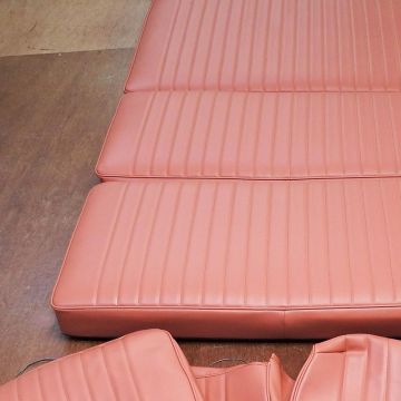 T25 T3 Plain Rock and Roll Bed Cushions and Covers